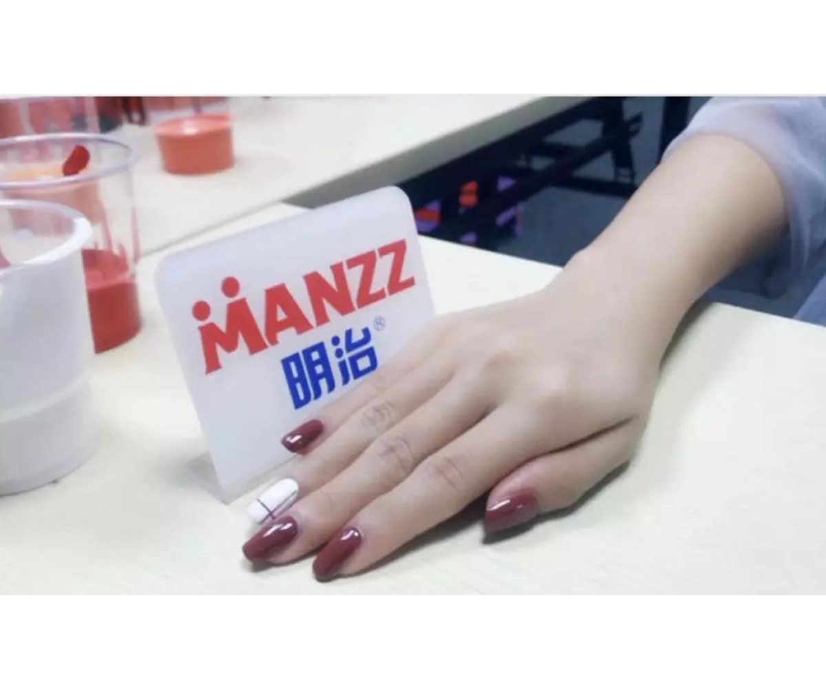 明治水性磁漆之秋冬美甲色！美翻了！